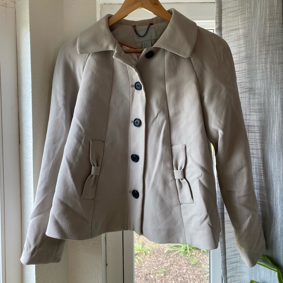 H&M Jackets & Blazers - H&M Grey Jacket Blazer Size 2